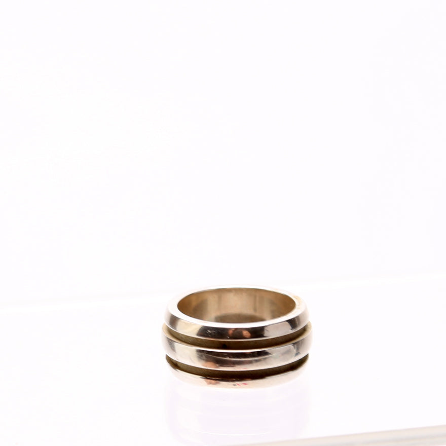 Atlas Groove Ring 925 Size 4.5