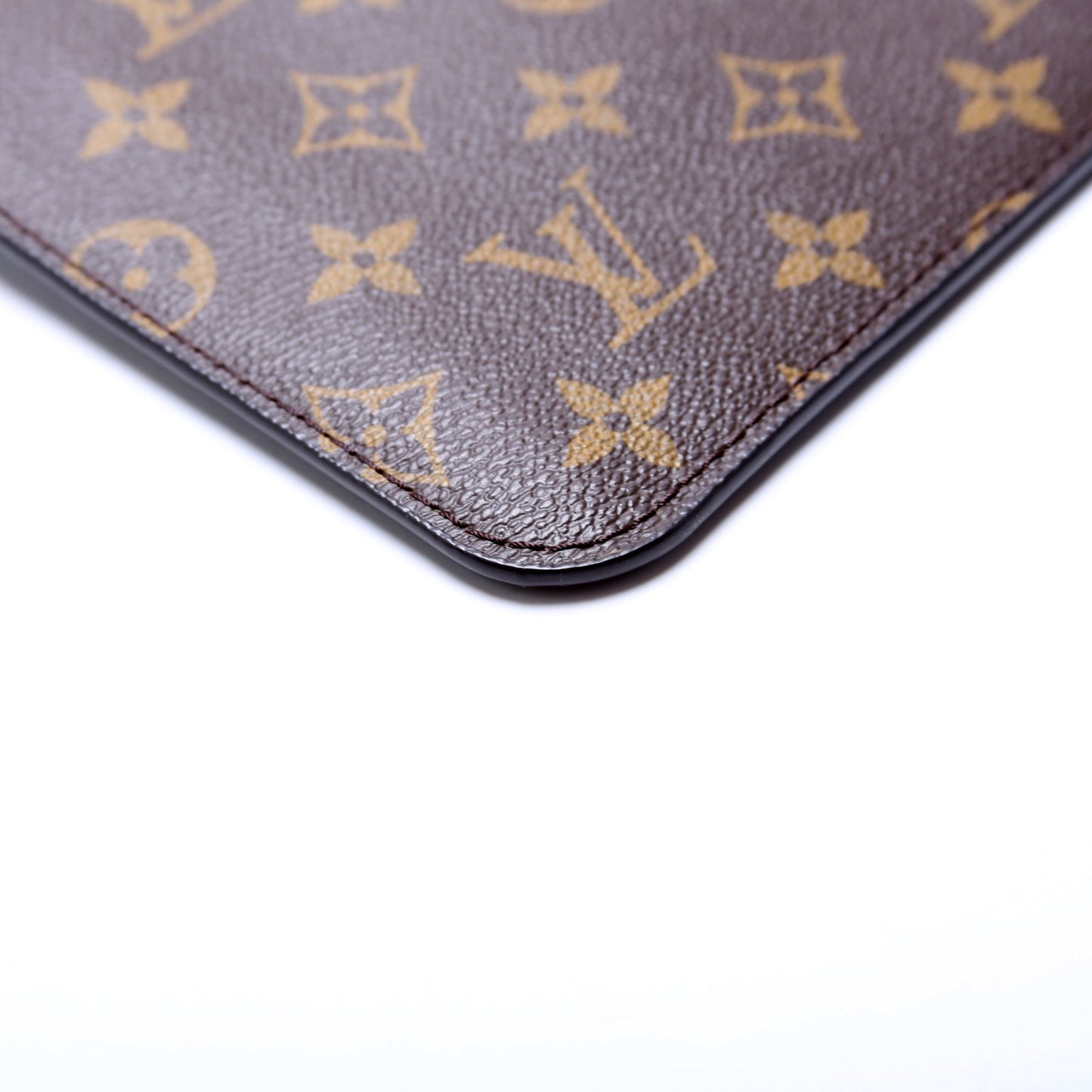 Pochette Only Monogram Neverfull